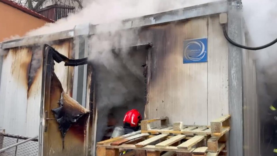 Spitalul Militar Brașov are nevoie de sprijin după incendiul care a cuprins depozitul de materiale sanitare