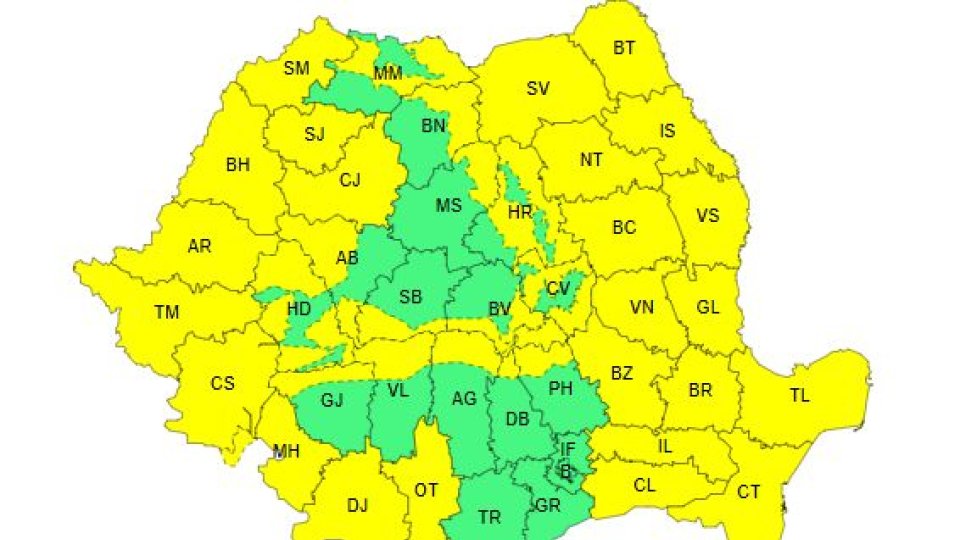 ANM: Cod galben de viscol în zonele montane înalte, până marți dimineața