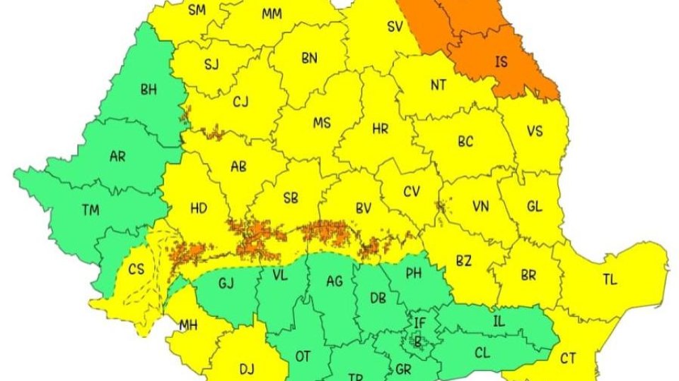A venit iarna în Poiana Brașov! COD GALBEN de vânt în tot județul | VIDEO
