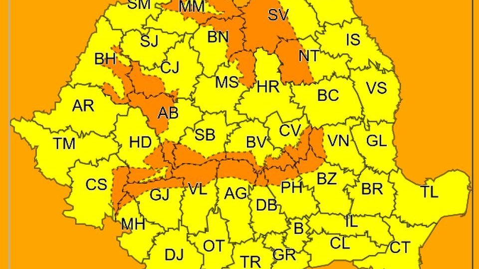 Vânt puternic și viscol în aproape toată țara