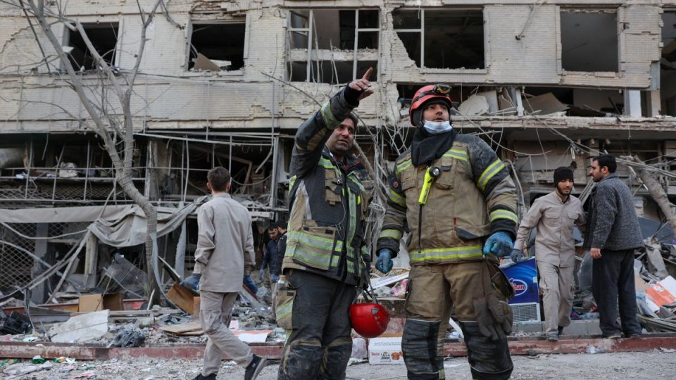 Război în Orientul Mijlociu, ziua 4: SUA pregătesc intensificarea atacurilor, bilanțul victimelor în creștere și șocuri economice globale