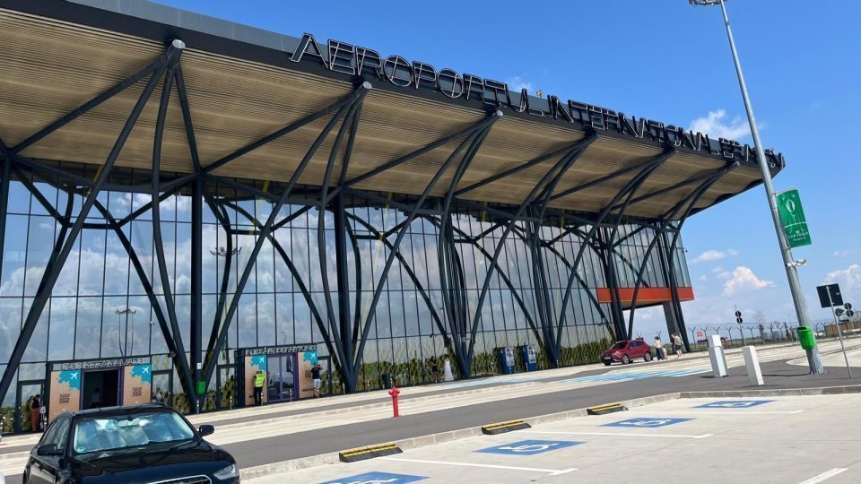 Aeroportul Internațional Brașov-Ghimbav a obținut certificarea oficială pentru operarea aeronavelor de tip Boeing 747