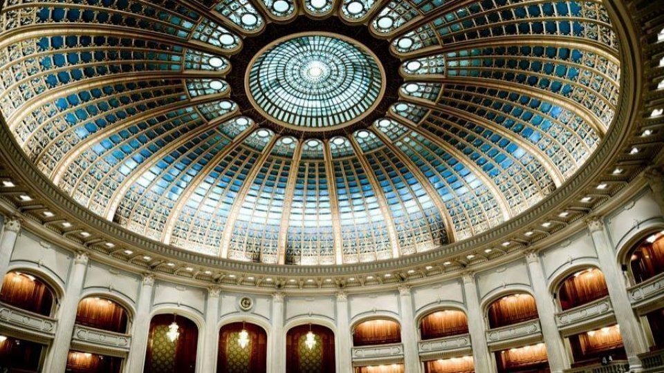 Proiectul de lege privind eliminarea pensiilor speciale pentru aleşii locali, în dezbaterea comisiilor de specialitate din Camera Deputaţilor