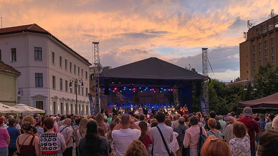 Weekend plin dedicat limbii române, la Brașov
