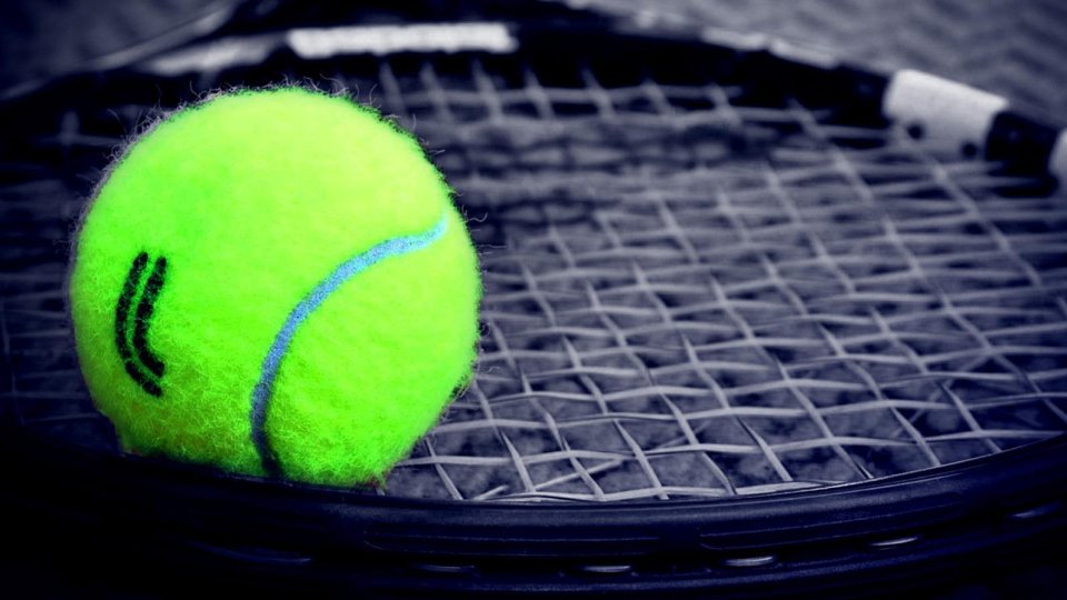 Tenis. Emma Răducanu s-a calificat în sferturile turneului Transylvania Open