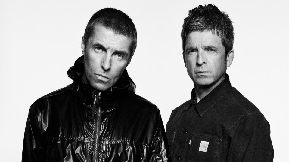 Oasis şi Phil Collins, printre artiştii care vor fi incluşi în Rock & Roll Hall of Fame