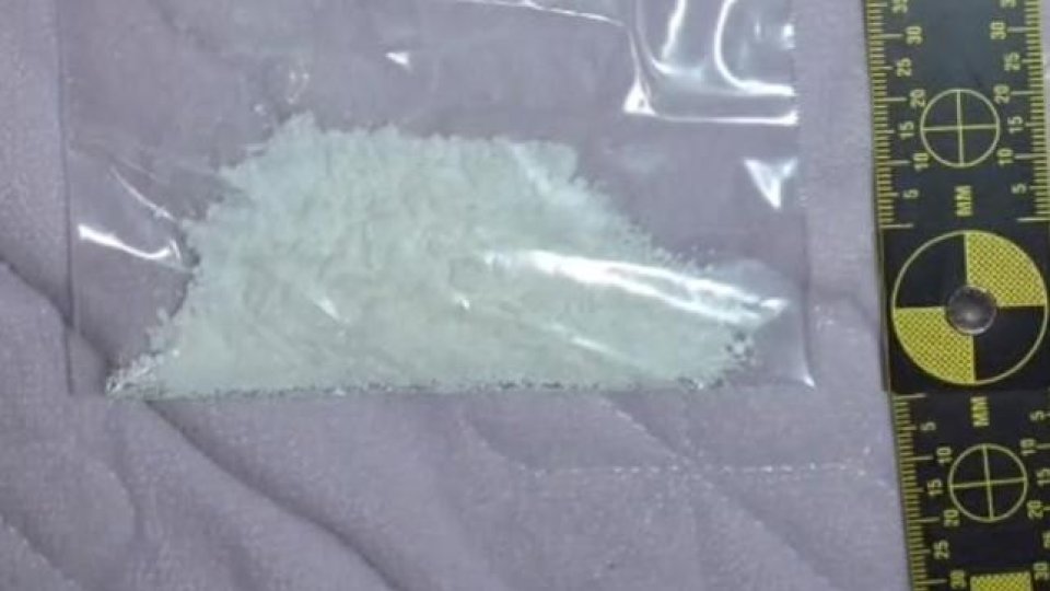 BRAȘOV: Opt persoane reținute pentru trafic de droguri