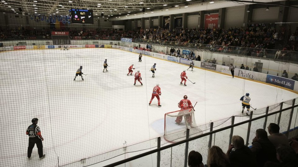 Hochei. Corona a pierdut finala campionatului naţional