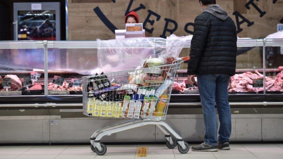 ANSVSA face controale înaintea Paștelui și recomandă cumpărarea produselor doar din surse autorizate