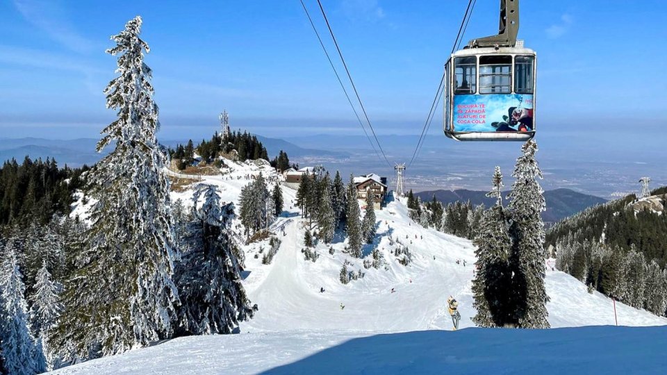 Se schiază în condiții bune în Poiana Brașov