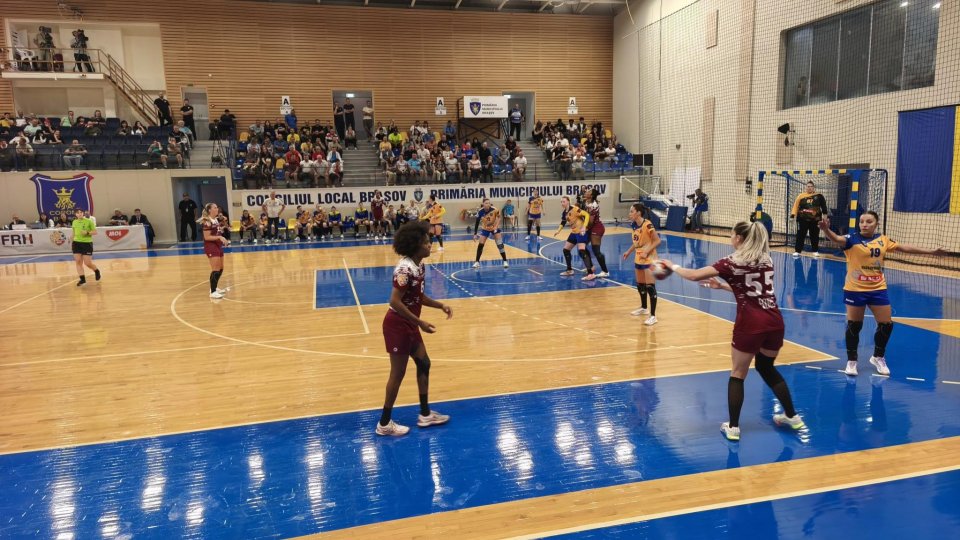 Handbal feminin. Corona rămâne fără victorie în Liga Florilor. Remiză dramatică cu Rapid București