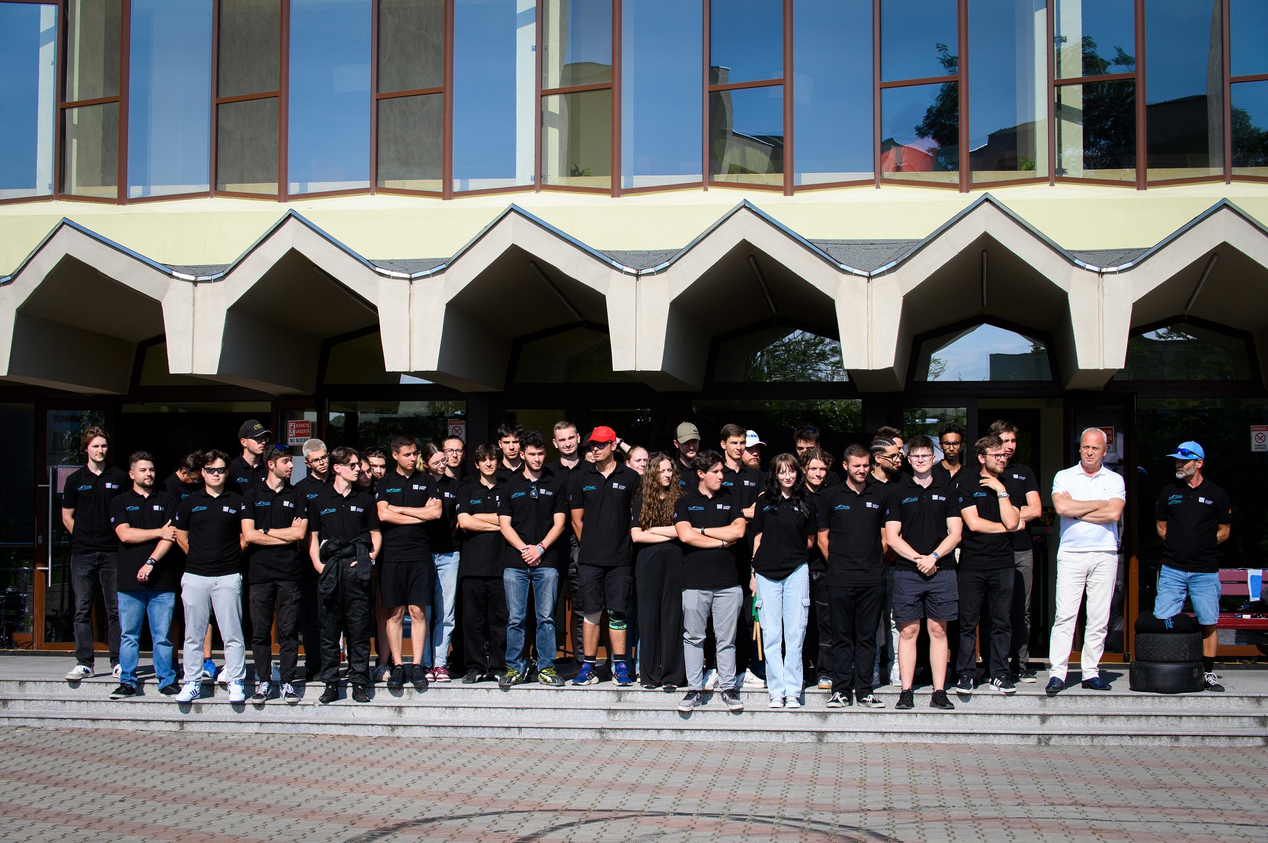 Universitatea Transilvania din Brașov are monopost electric /