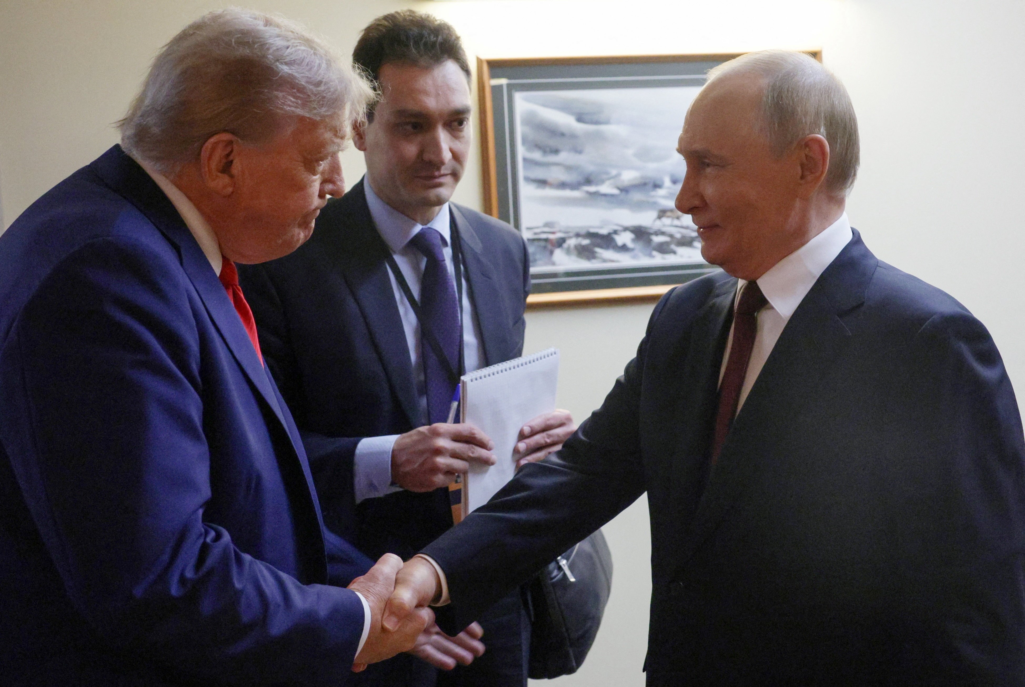 Donald Trump şi Vladimir Putin au încheiat întrevedera din Alasaka