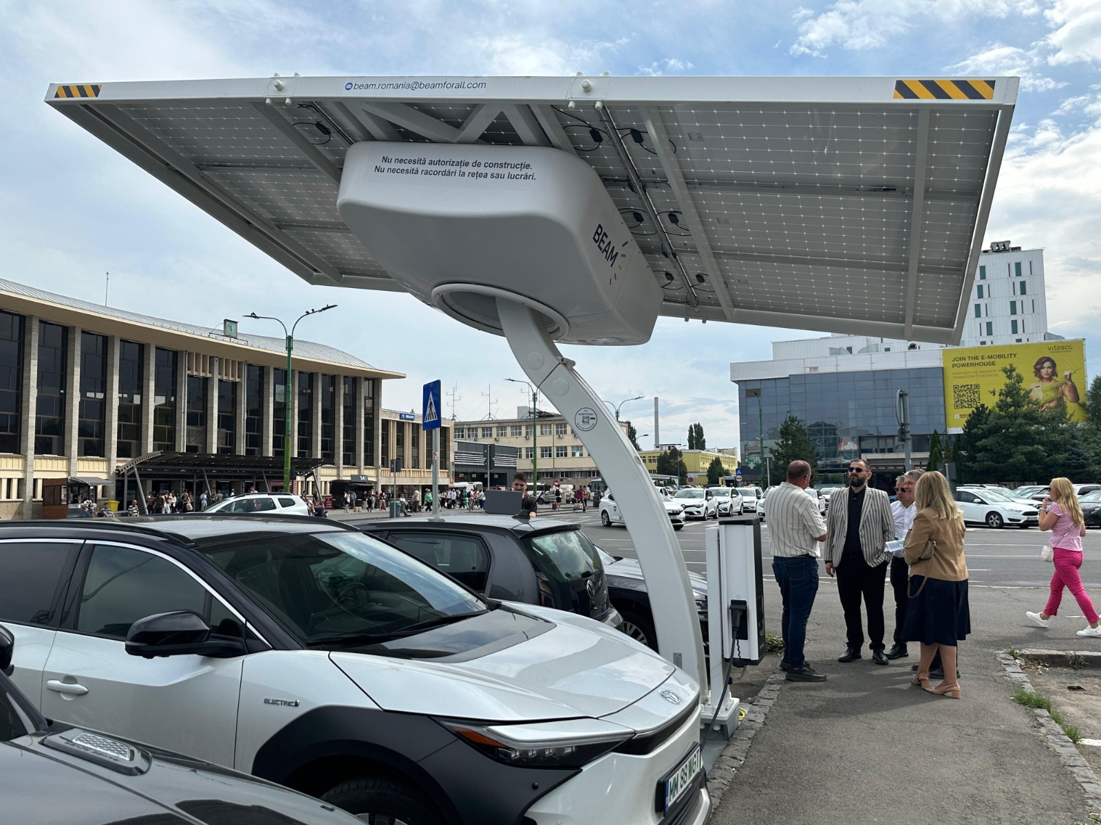Stație pilot de încărcare solară /