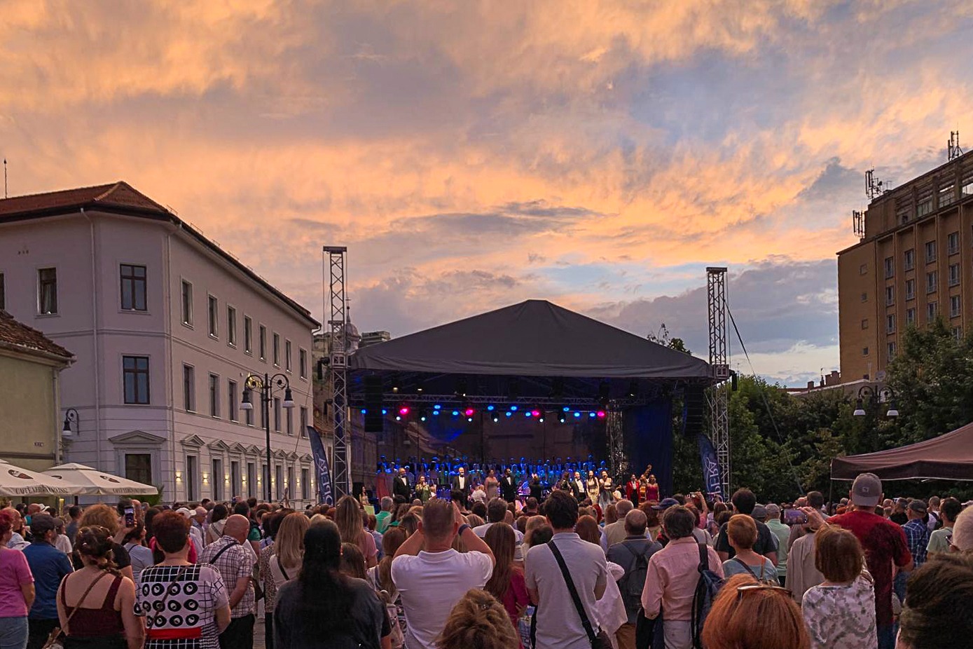Weekend plin dedicat limbii române, la Brașov /