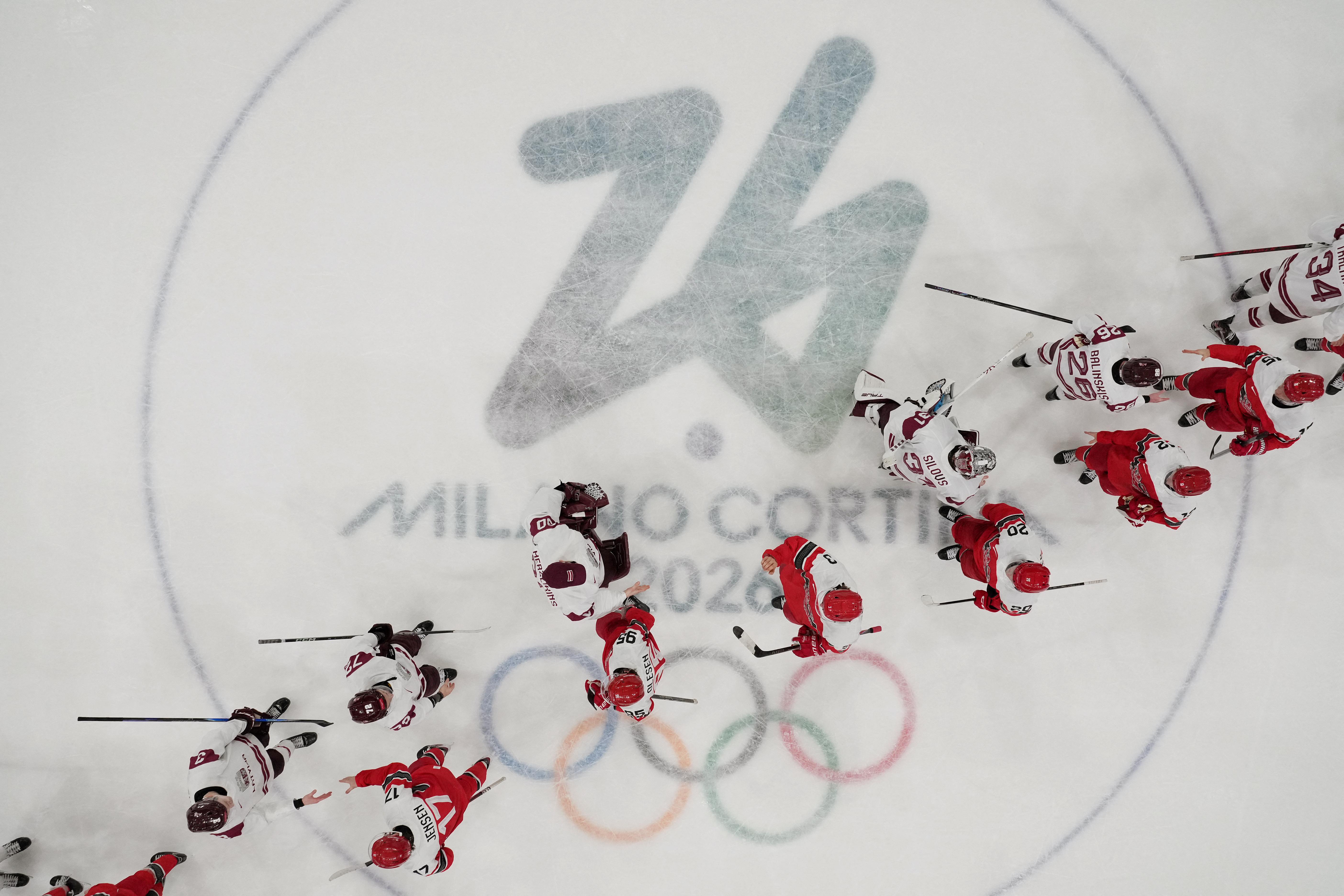 Hochei. Canada, SUA, Slovacia şi Finlanda sunt în sferturi