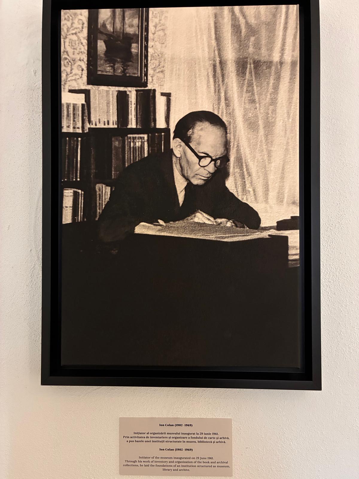 Expoziție aniversară /