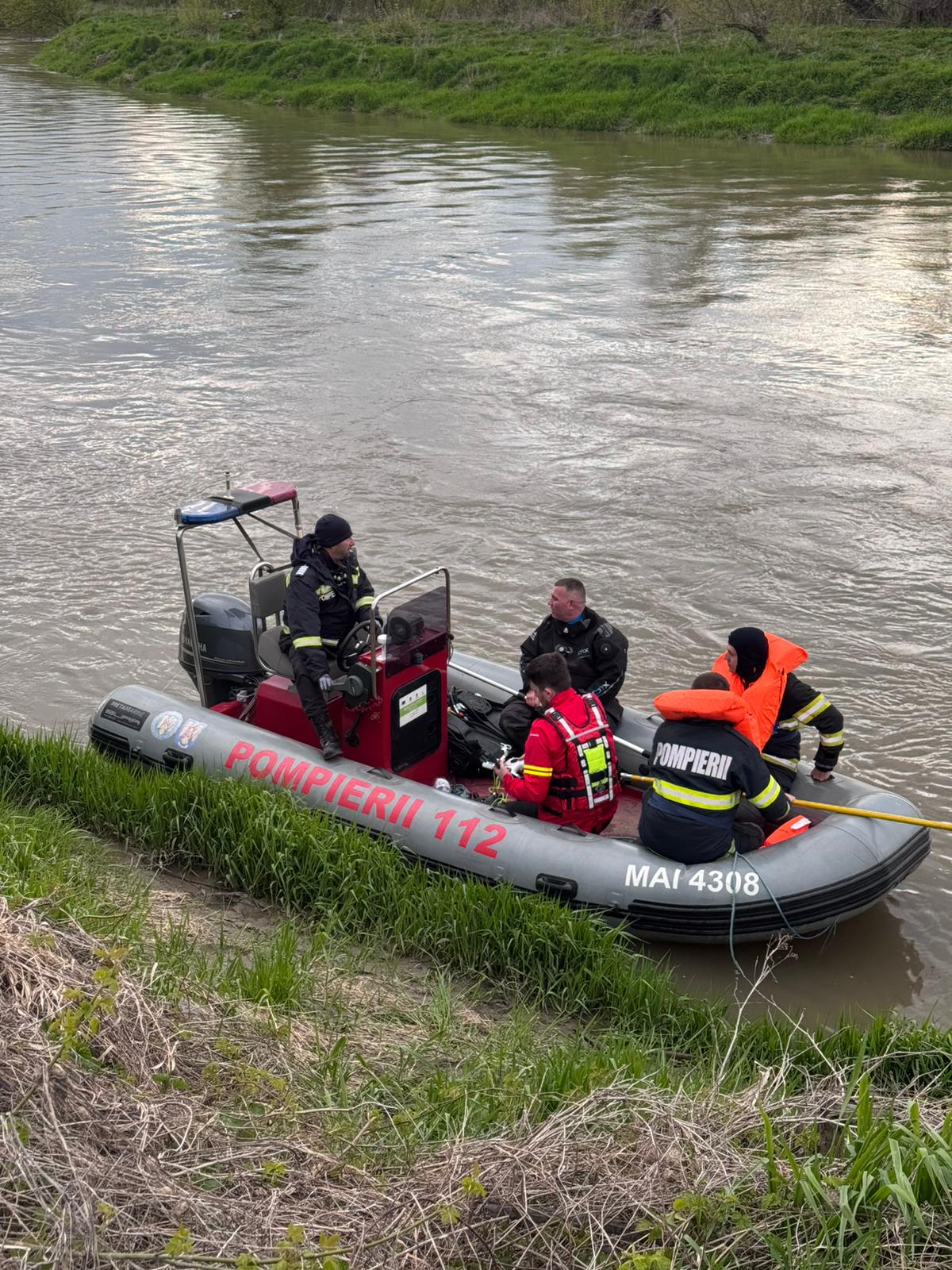 Căutări pe râul Olt /